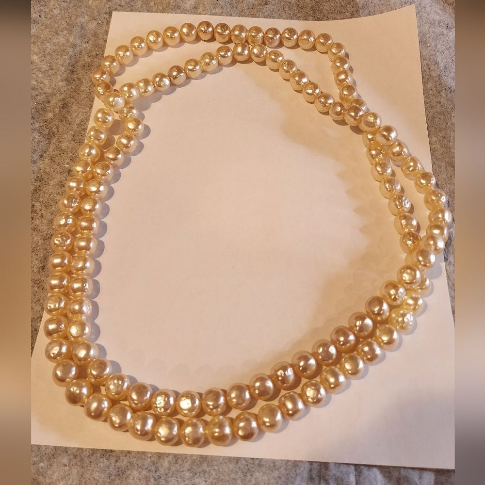 Vintage faux pearl extra long necklace